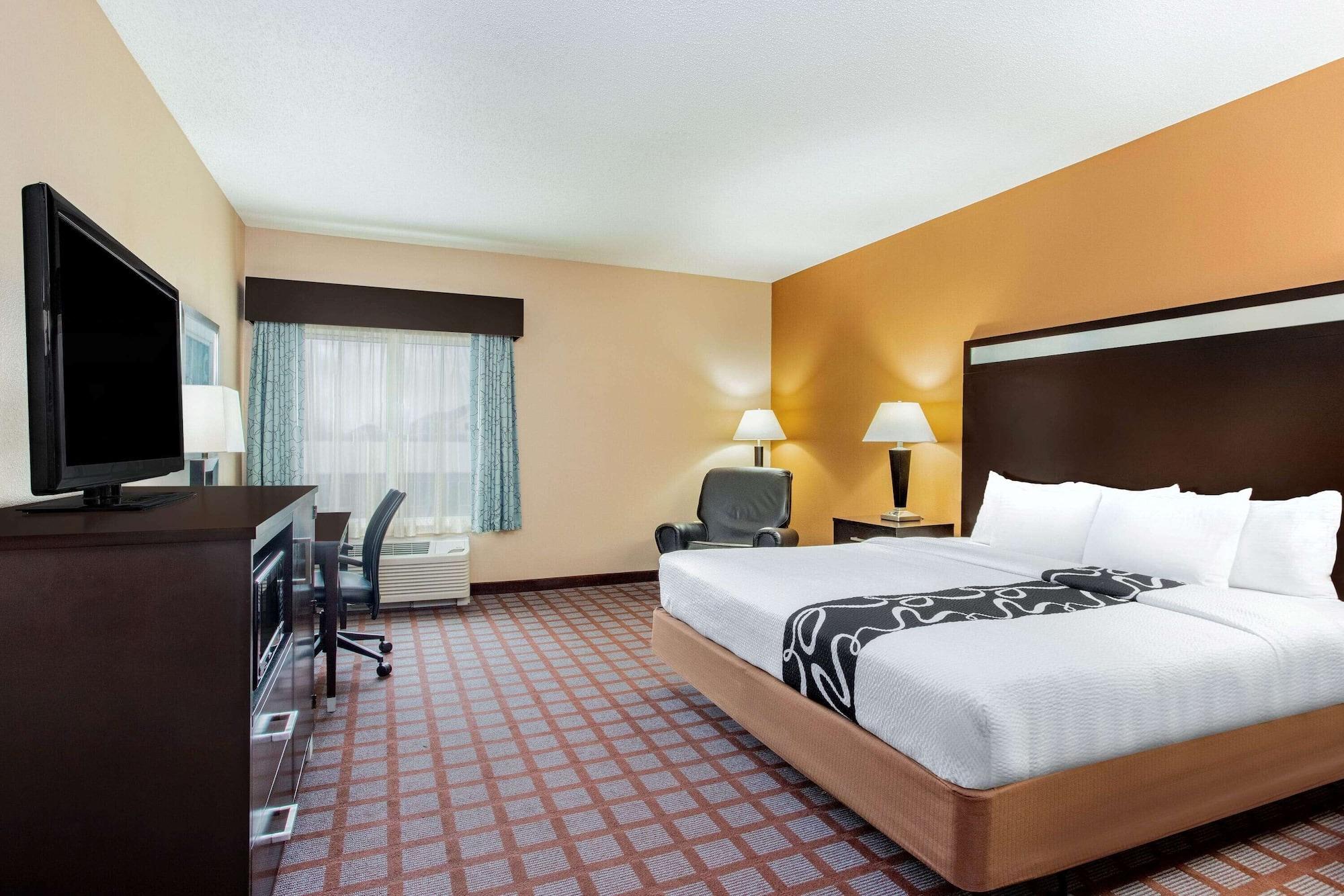 La Quinta By Wyndham Indianapolis Airport Plainfield Hotel Bagian luar foto