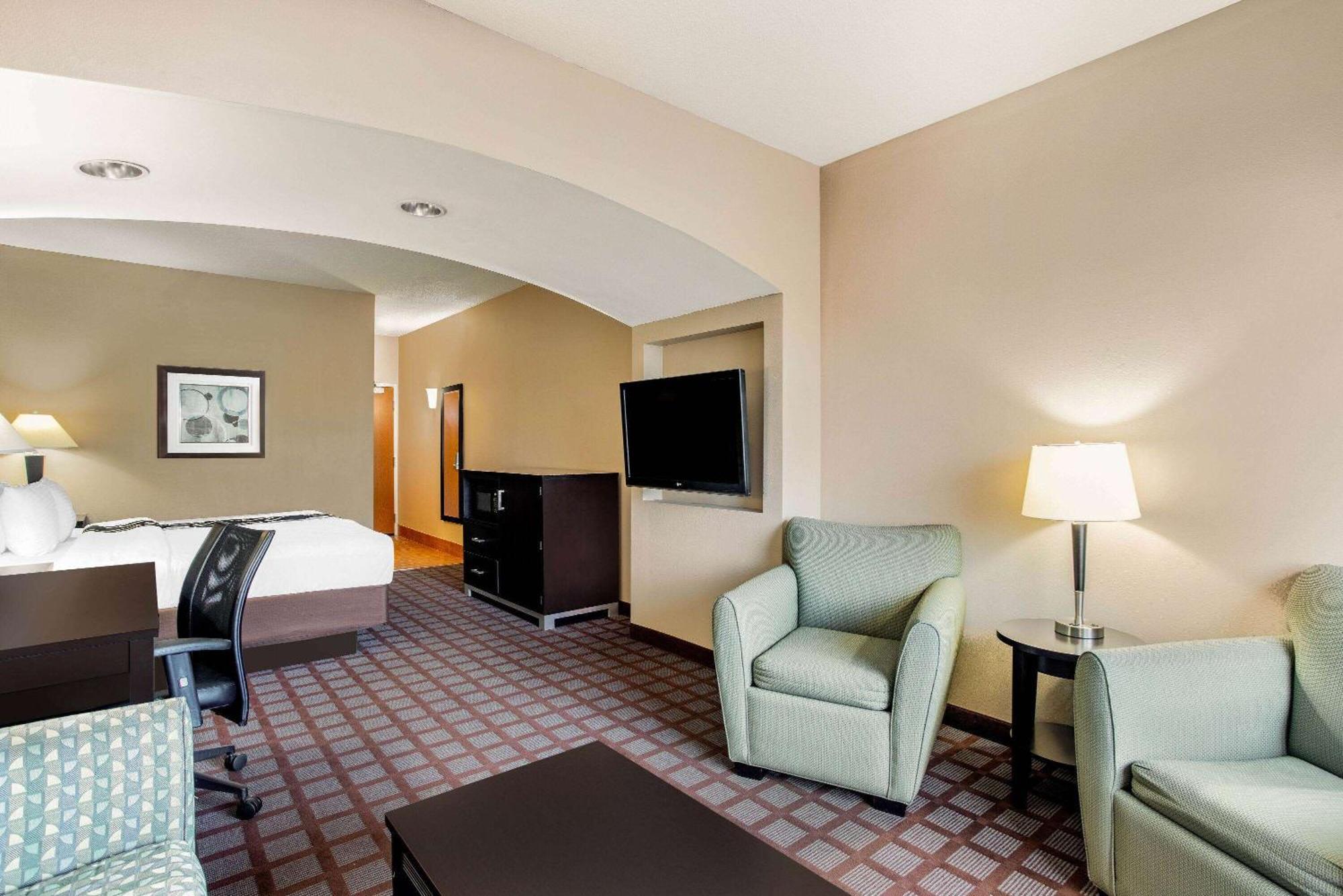 La Quinta By Wyndham Indianapolis Airport Plainfield Hotel Bagian luar foto