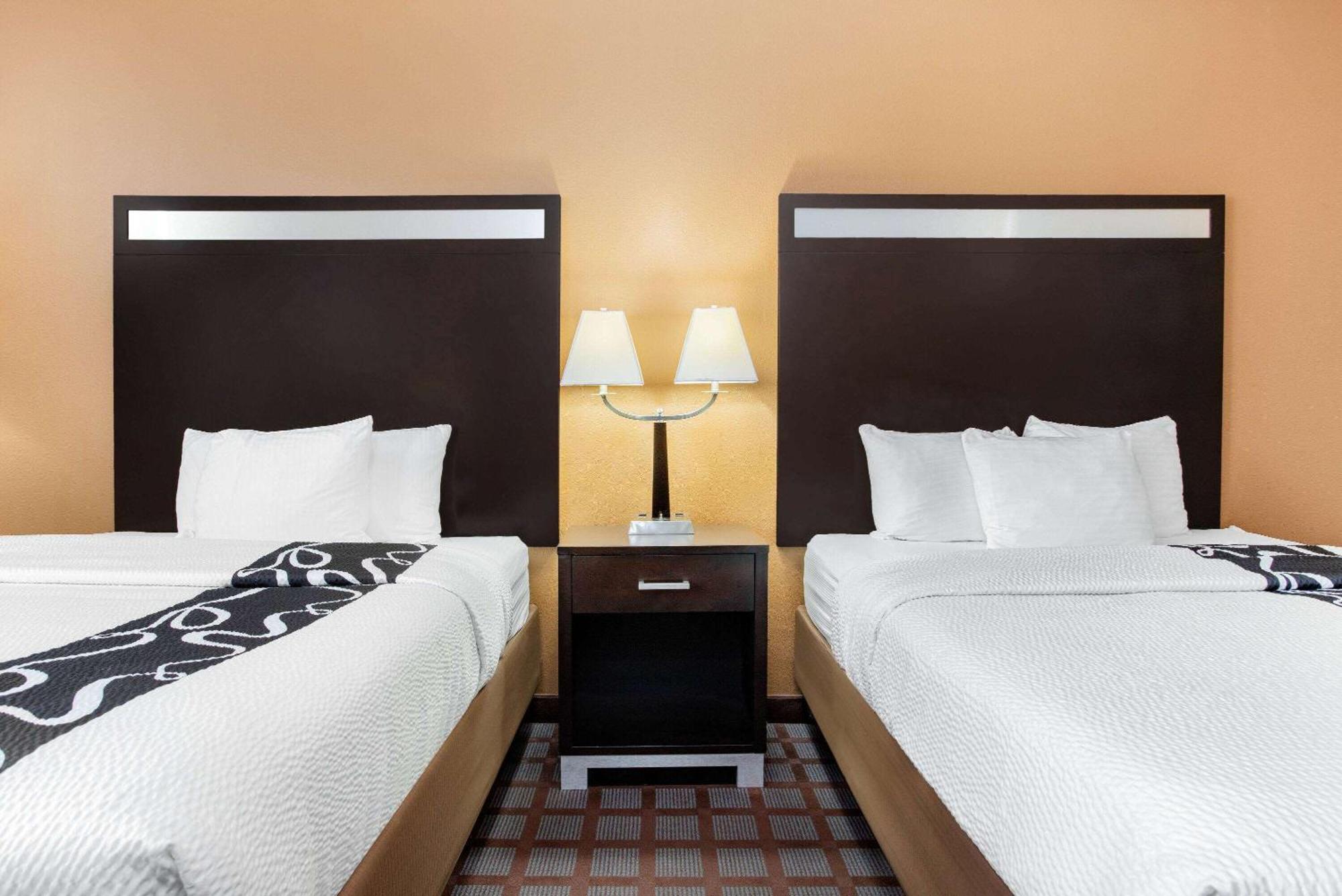 La Quinta By Wyndham Indianapolis Airport Plainfield Hotel Bagian luar foto